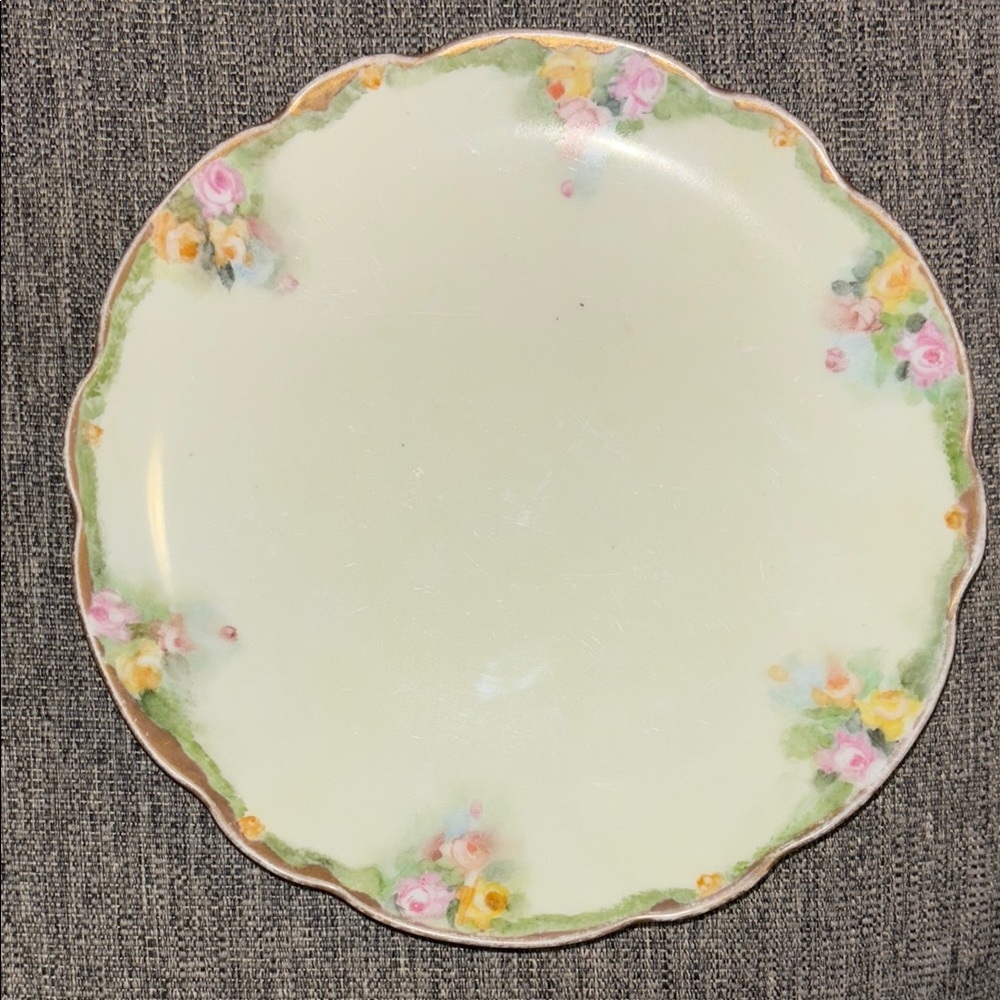 VINTAGE J & C BAVARIAN FLORAL SCALLOPED HAND PAINTED PORCELAIN PLATE